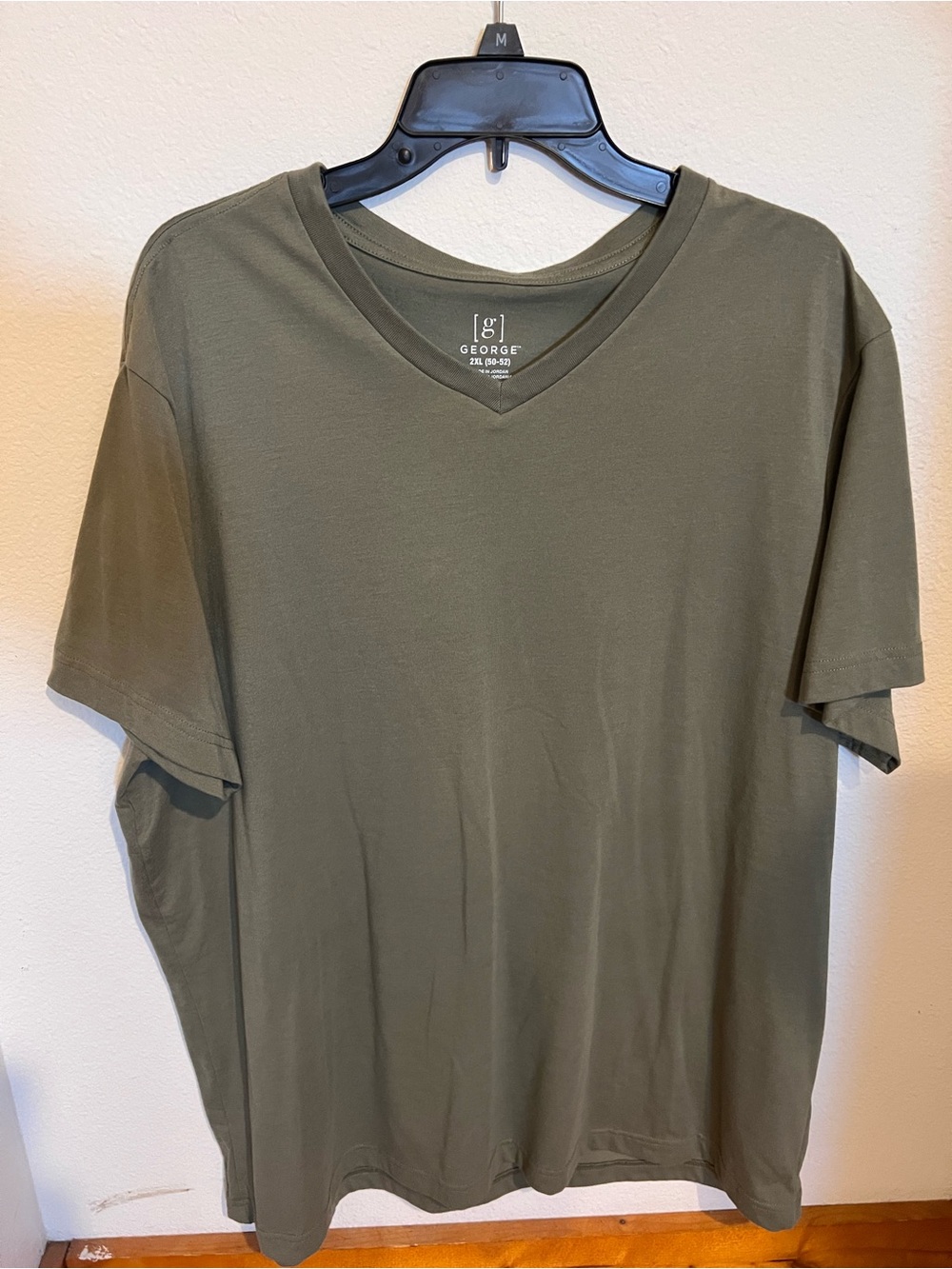 George Olive Green Men’s V-Neck Short Sleeve Tee